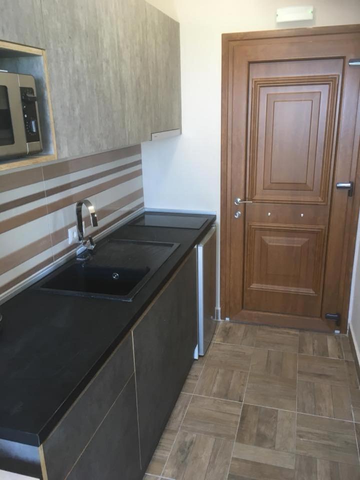 Thealos Rooms Vurvurú Kültér fotó